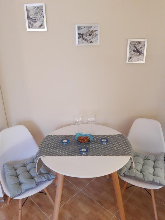 Elen Apartment - Adults Only Orikum Buitenkant foto