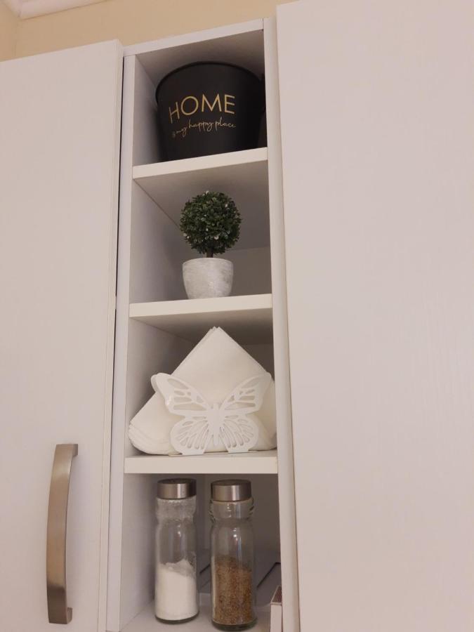 Elen Apartment - Adults Only Orikum Buitenkant foto