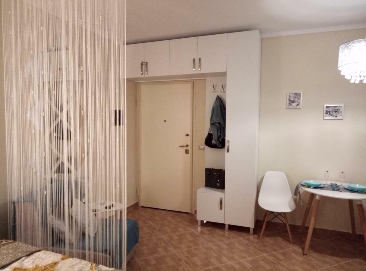 Elen Apartment - Adults Only Orikum Buitenkant foto